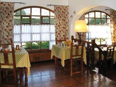 Hosteria La Masia Сан-Мартін-де-лос-Андес Екстер'єр фото