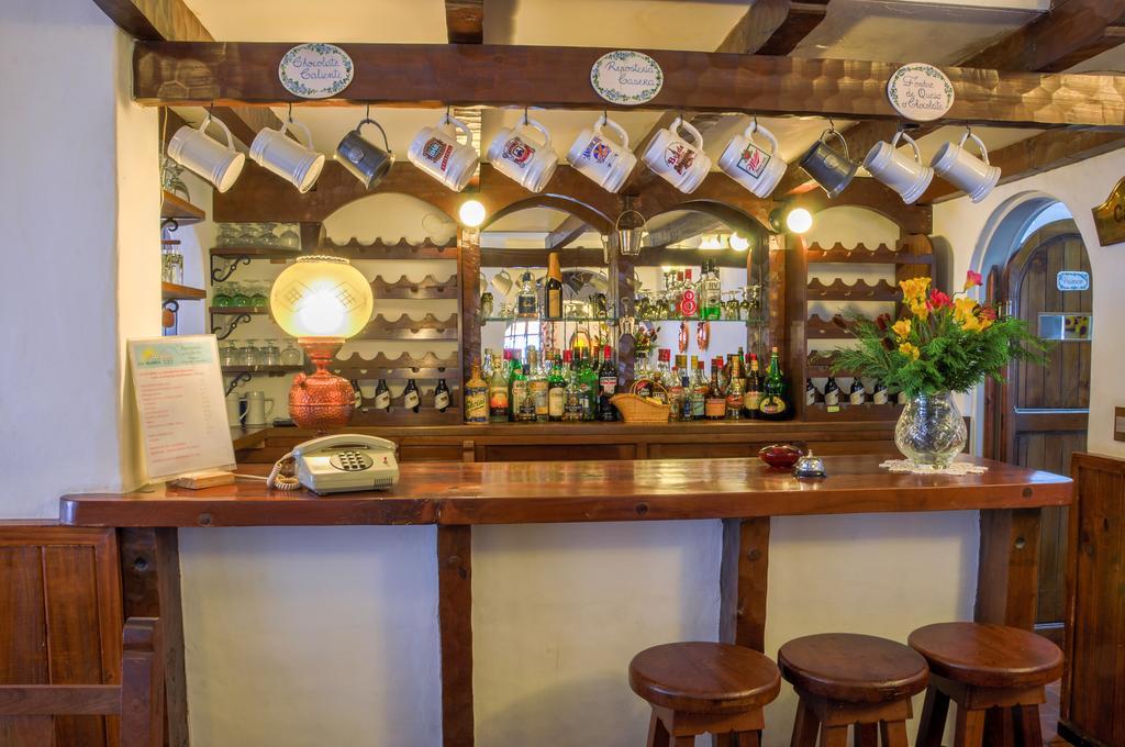 Hosteria La Masia Сан-Мартін-де-лос-Андес Екстер'єр фото