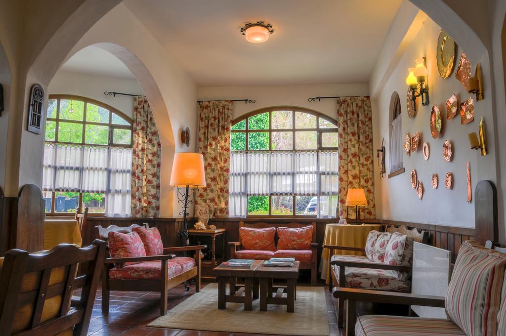 Hosteria La Masia Сан-Мартін-де-лос-Андес Екстер'єр фото