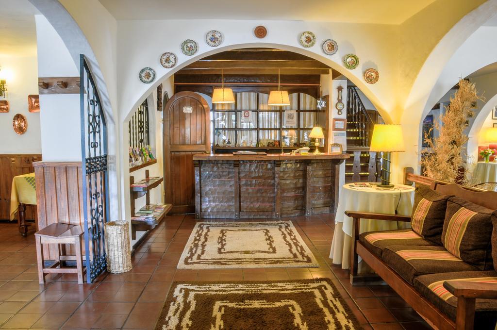 Hosteria La Masia Сан-Мартін-де-лос-Андес Екстер'єр фото