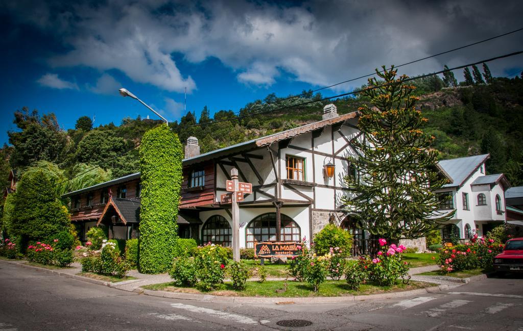 Hosteria La Masia Сан-Мартін-де-лос-Андес Екстер'єр фото